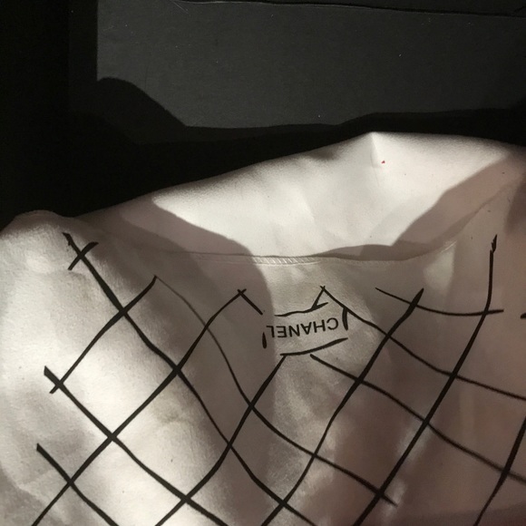 Chanel houndstooth bag - Picture 3 of 8